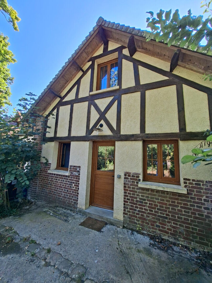 Appartement Chemin du Lavoir à Bazincourt-sur-Epte