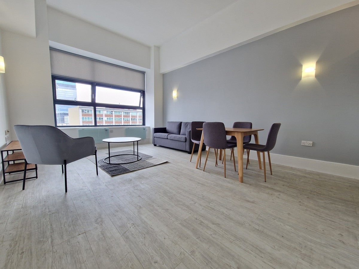 Flat Newhall Street in Birmingham