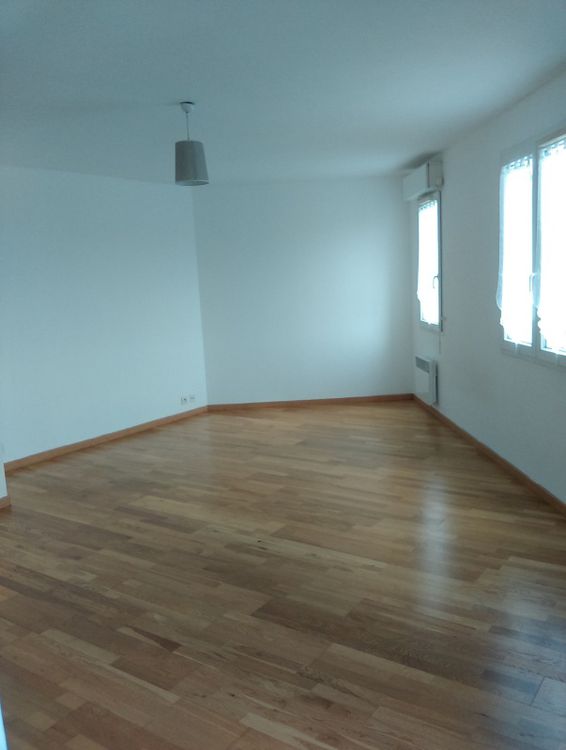 Appartement Rue Clarissa Jean-Philippe à Fleury-les-Aubrais