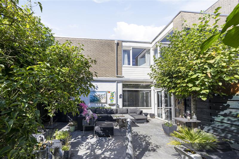 Huis Looiersdreef 671 in Apeldoorn