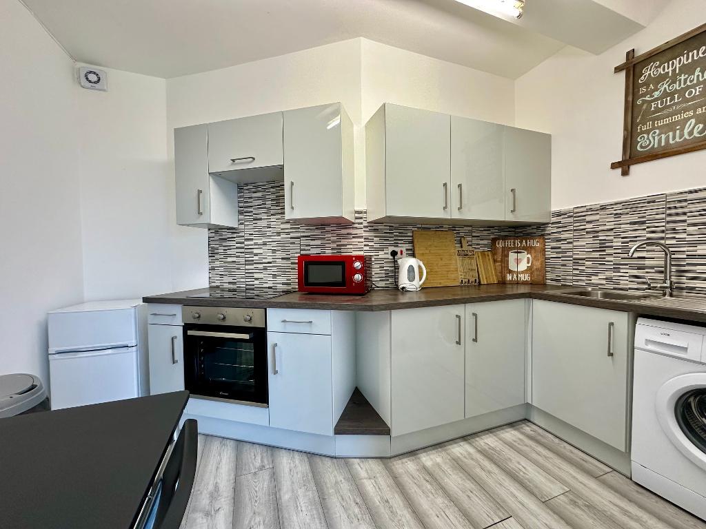 Flat Sutton Road in Southend-on-Sea