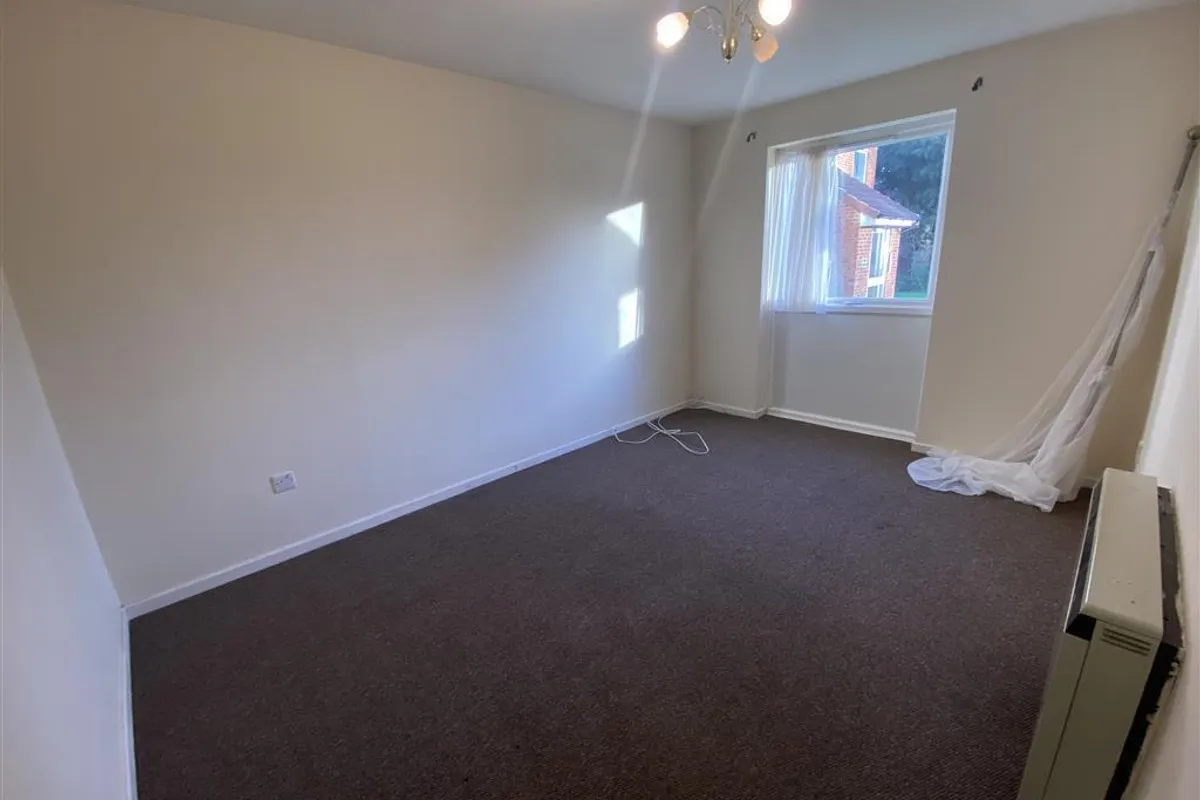 Flat Arkley Road in Dacorum