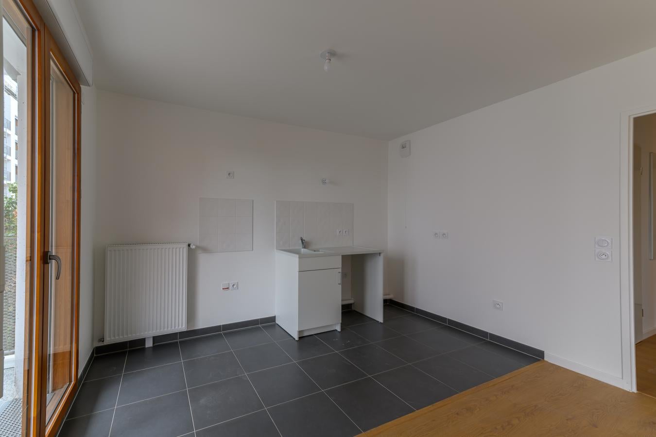 Flat Parvis Samuel Paty in Rosny-sous-Bois