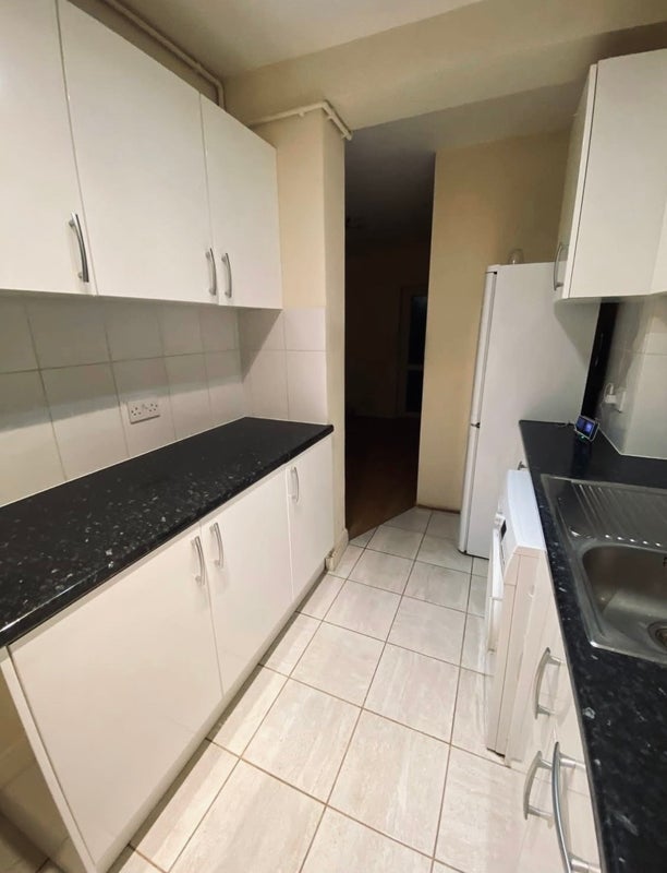 Room Rusper Road in Greater London
