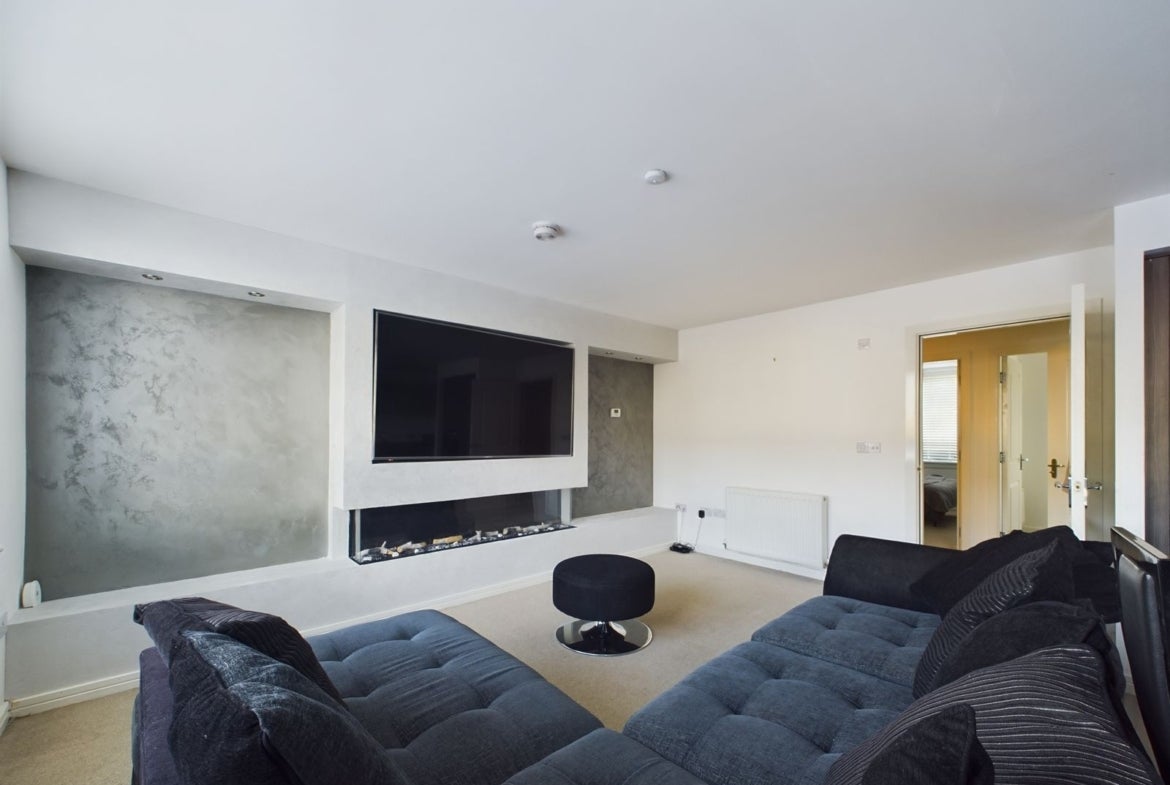 Flat Oatlands Square in Glasgow