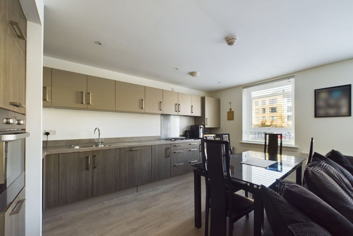 Flat Oatlands Square in Glasgow