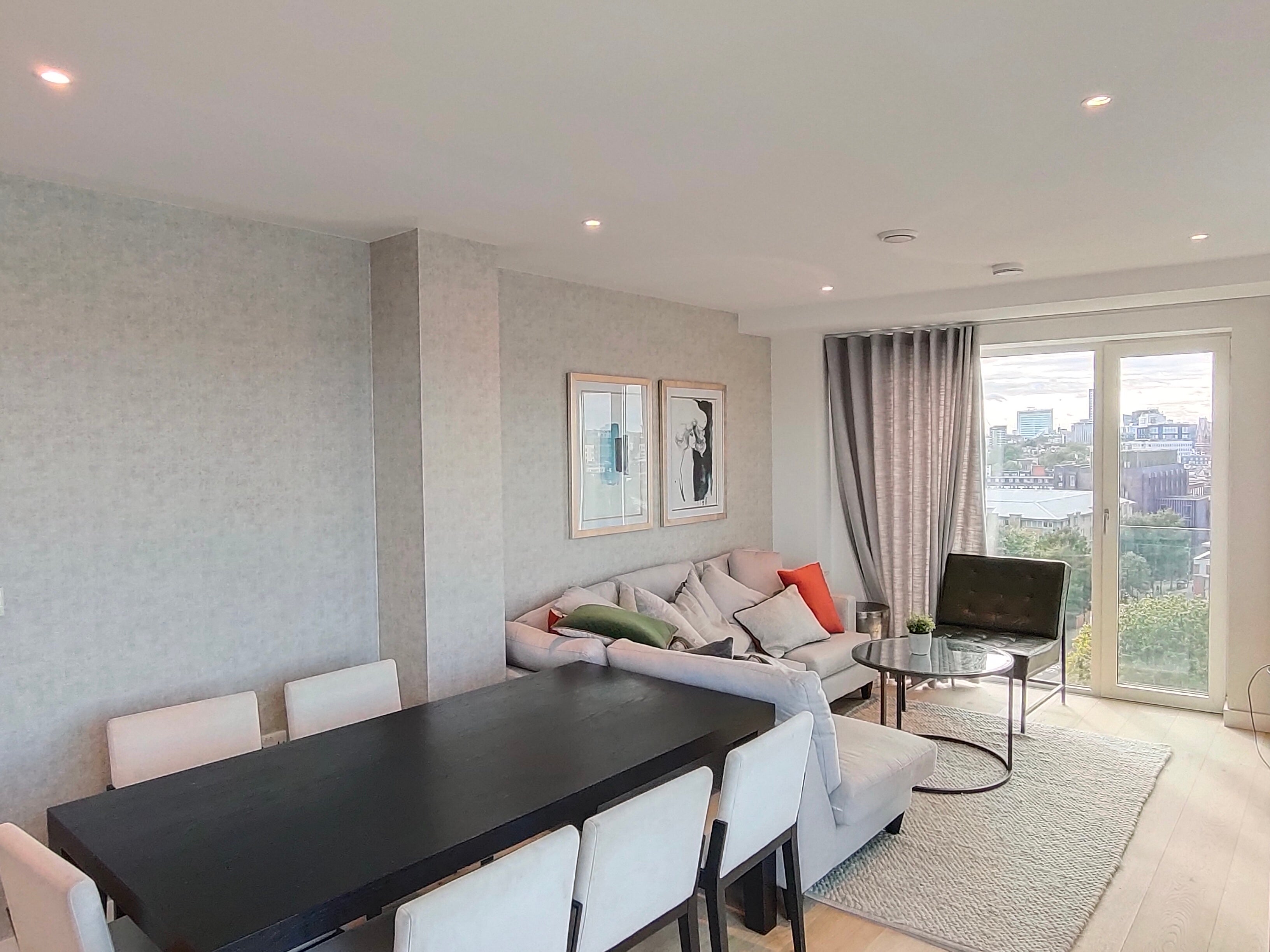 Flat Pentonville Road in Greater London