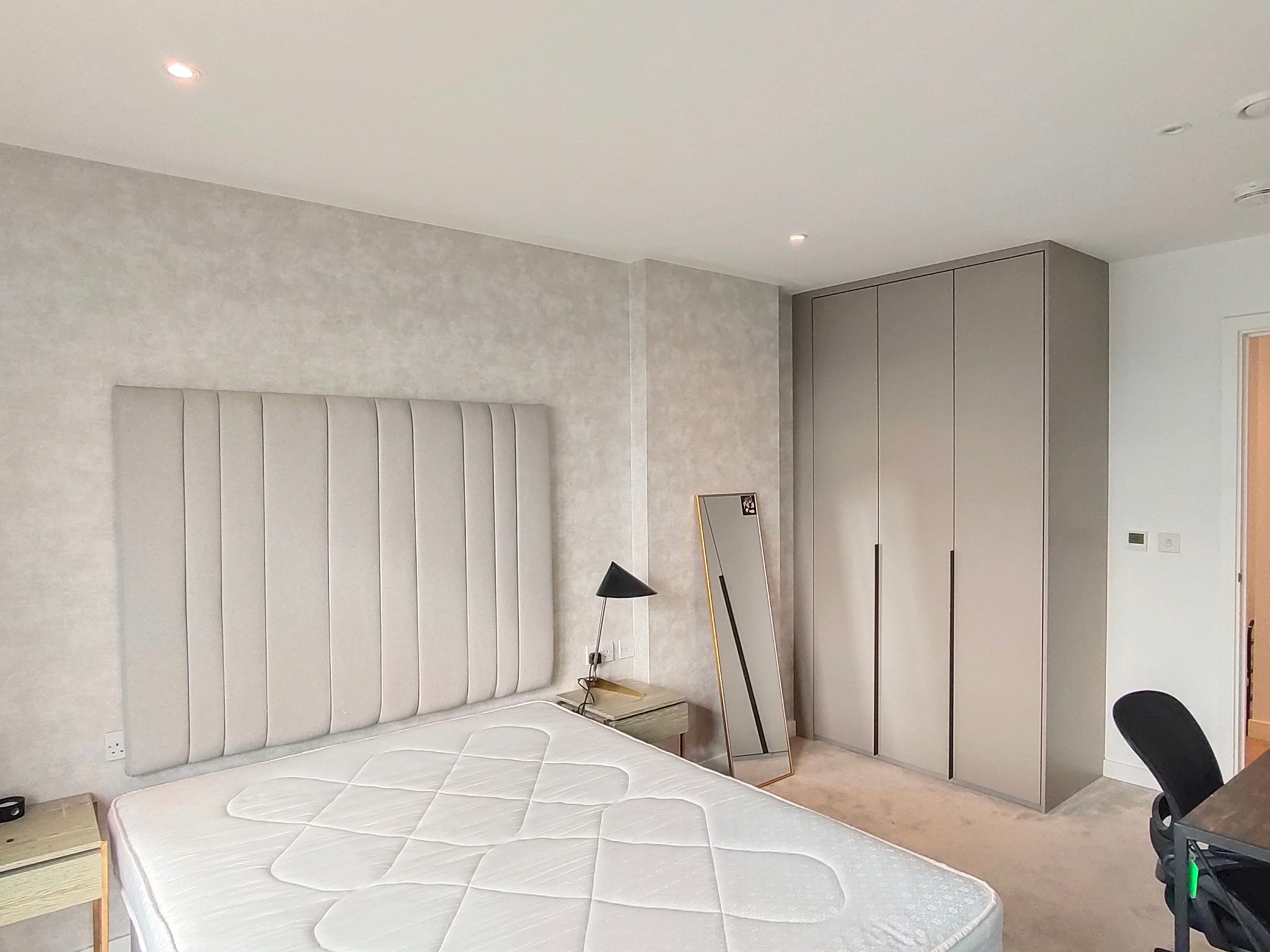 Flat Pentonville Road in Greater London