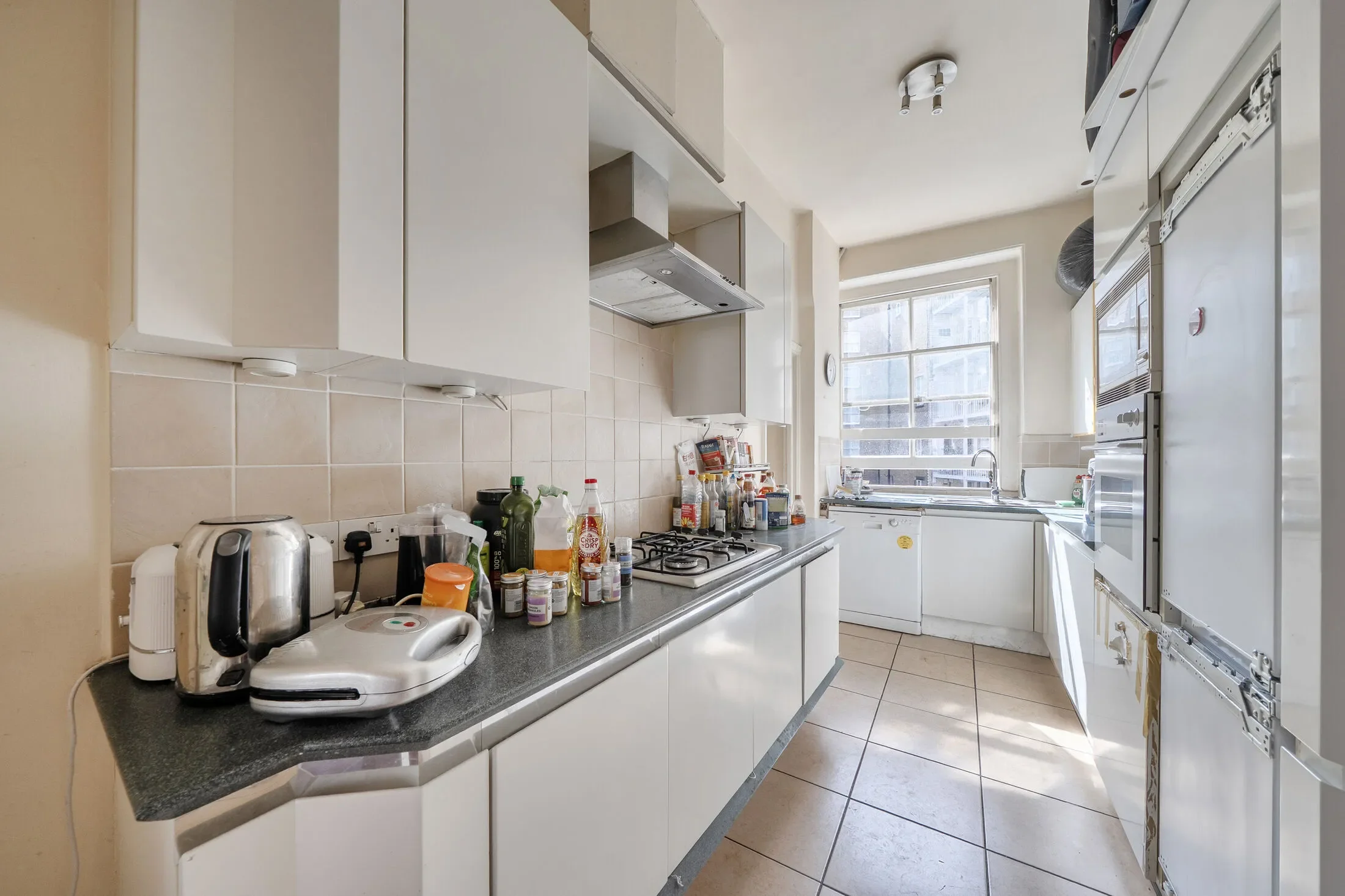 Flat Thurloe Place in Greater London