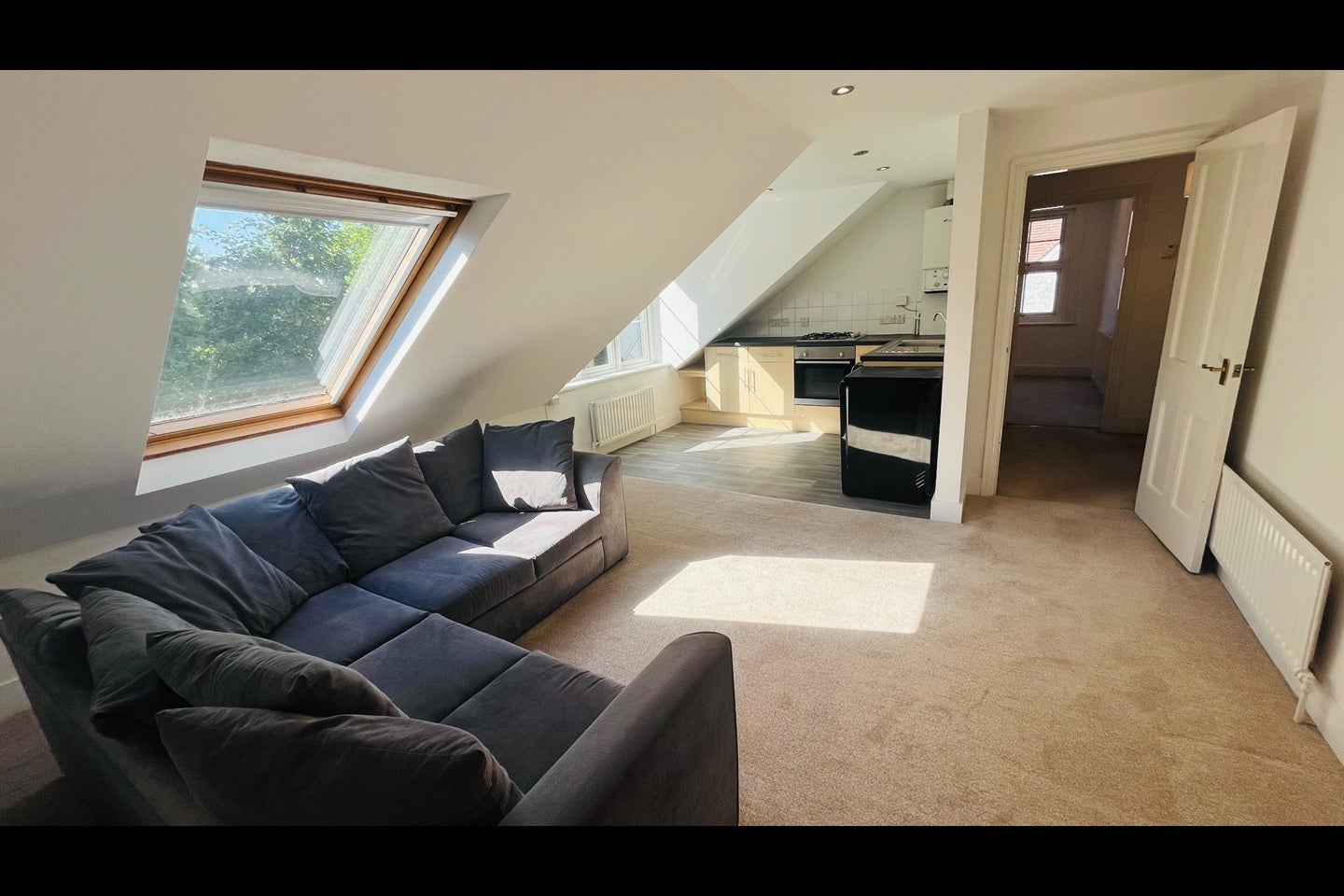 Flat Westmoreland Road in Greater London