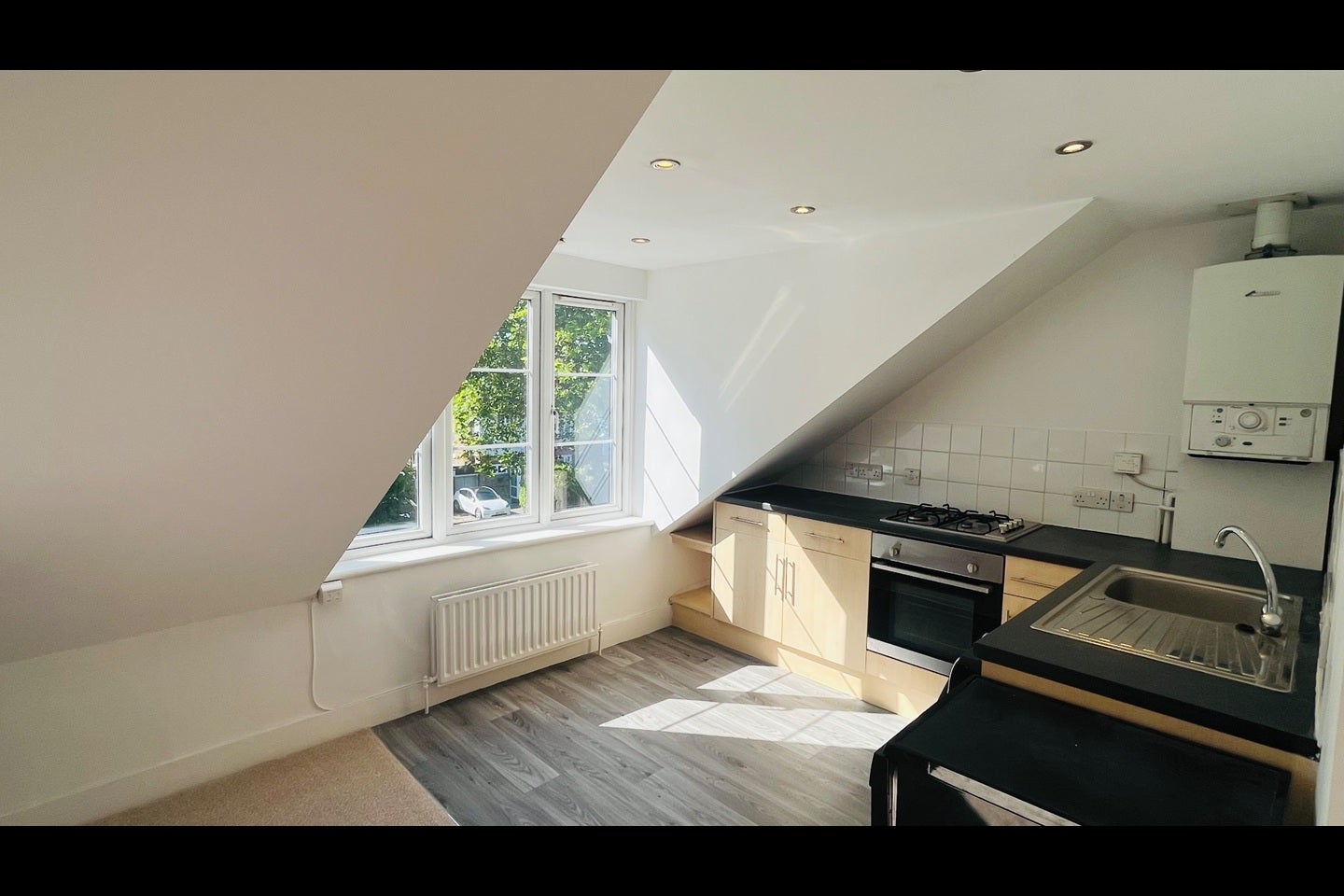 Flat Westmoreland Road in Greater London