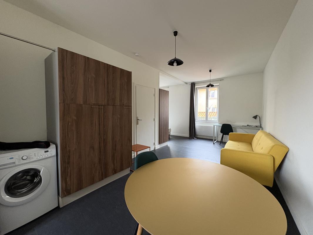 Flat Avenue Jean Moulin in Espaly-Saint-Marcel