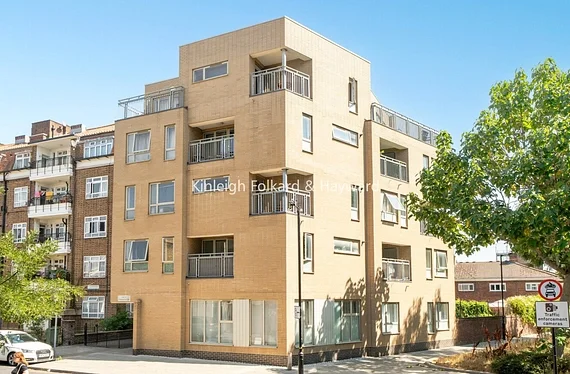 Flat Westmoreland Road in Greater London