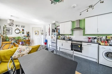 Flat Westmoreland Road in Greater London
