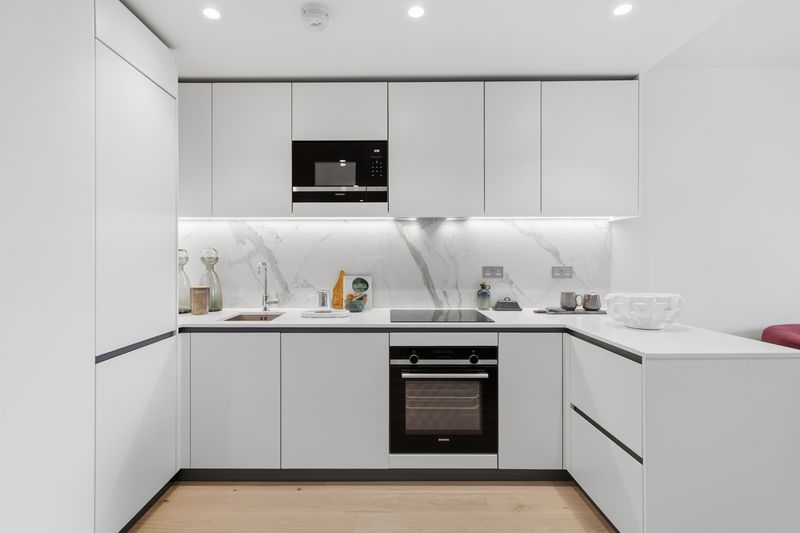 Flat William Morris Way in Greater London