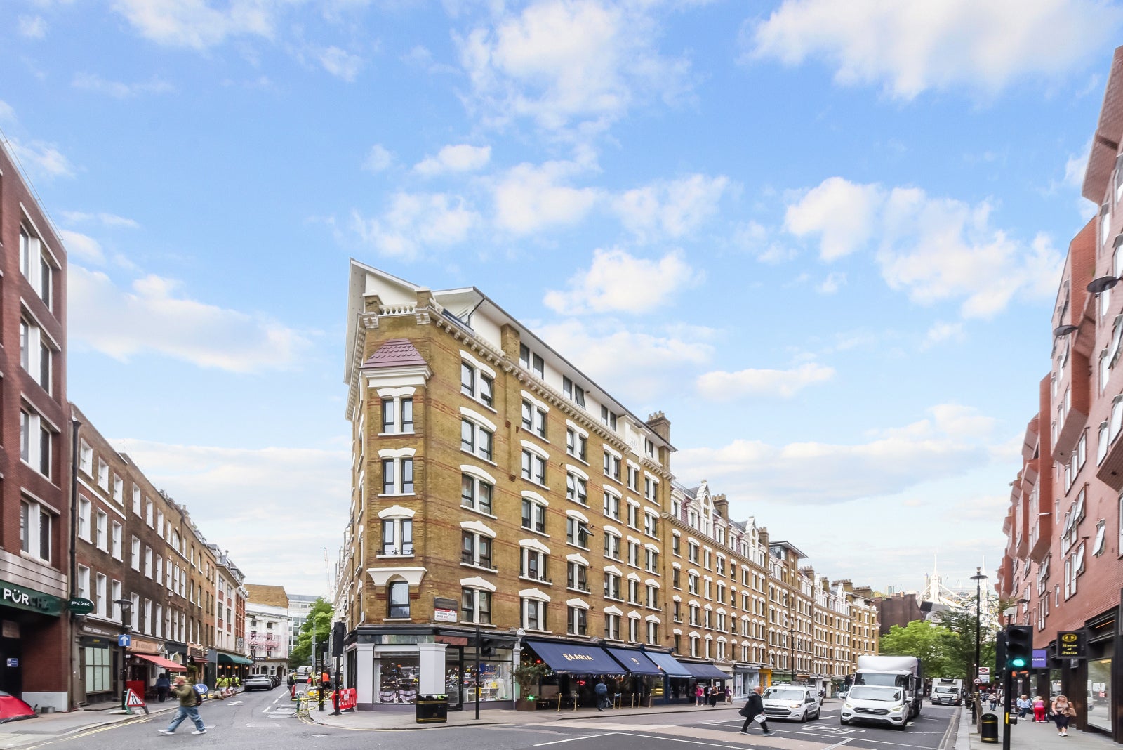 Flat Charing Cross Road in City of Westminster