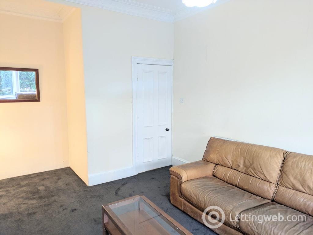 Flat Minard Road in Glasgow