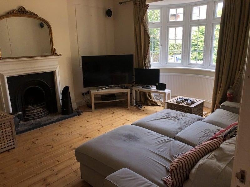 Room Telford Avenue in Greater London
