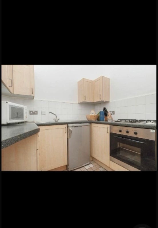 Room Murieston Place in City of Edinburgh