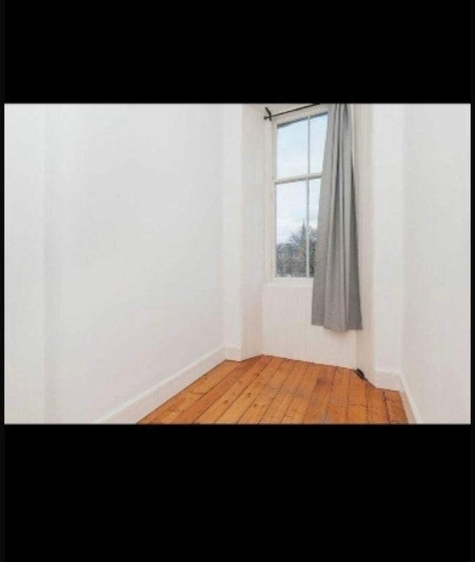 Room Murieston Place in City of Edinburgh