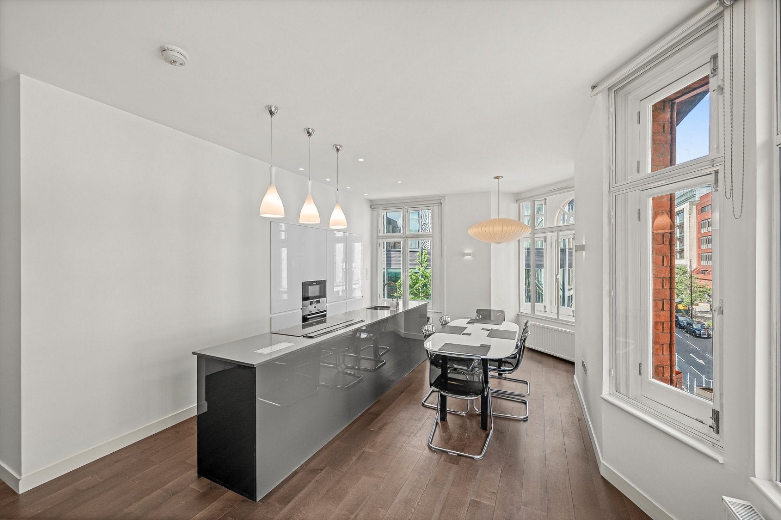 Flat Oxford Street in City of Westminster