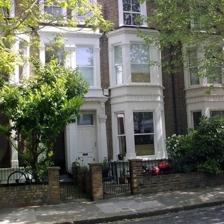 Flat Great West Road in Greater London