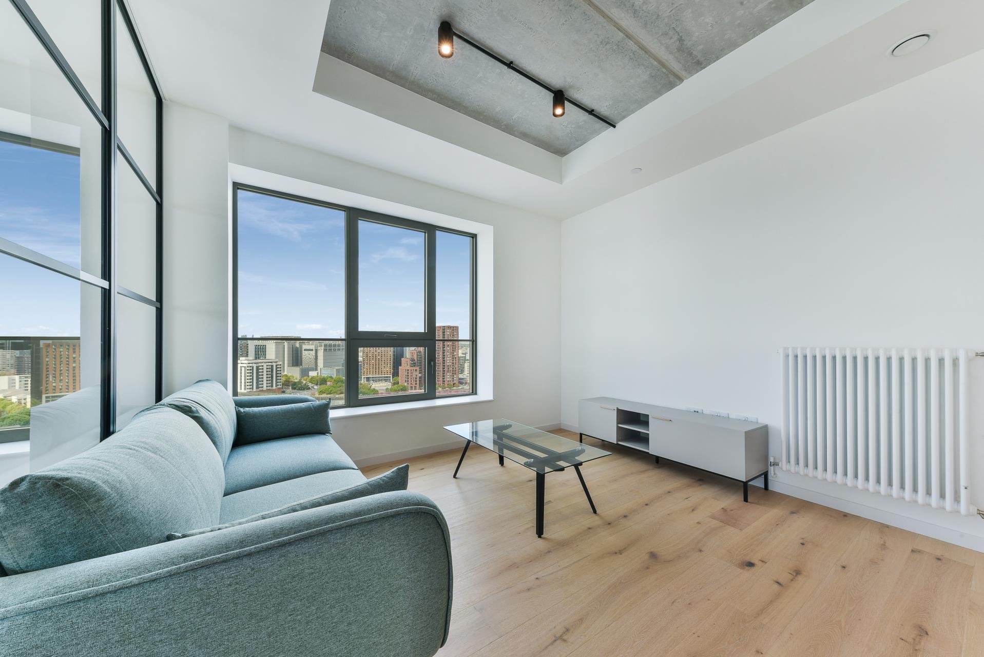 Flat Orchard Place in Greater London