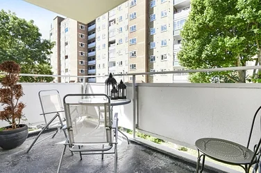 Flat Blondel Street in Greater London