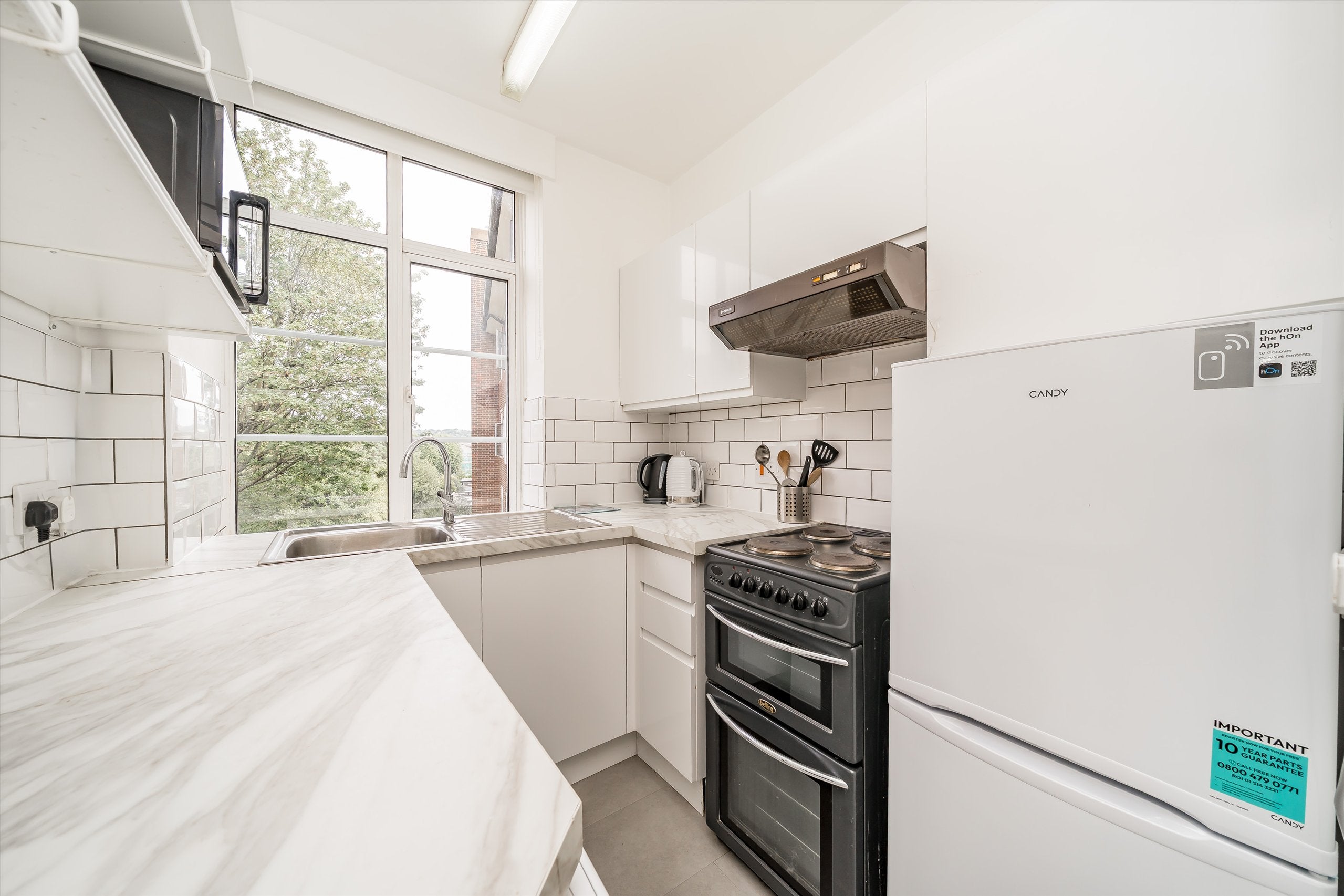 Flat Willesden Lane in Greater London