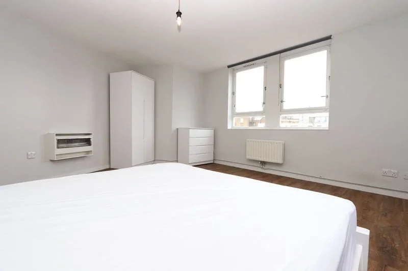 Room Mews Street in Greater London