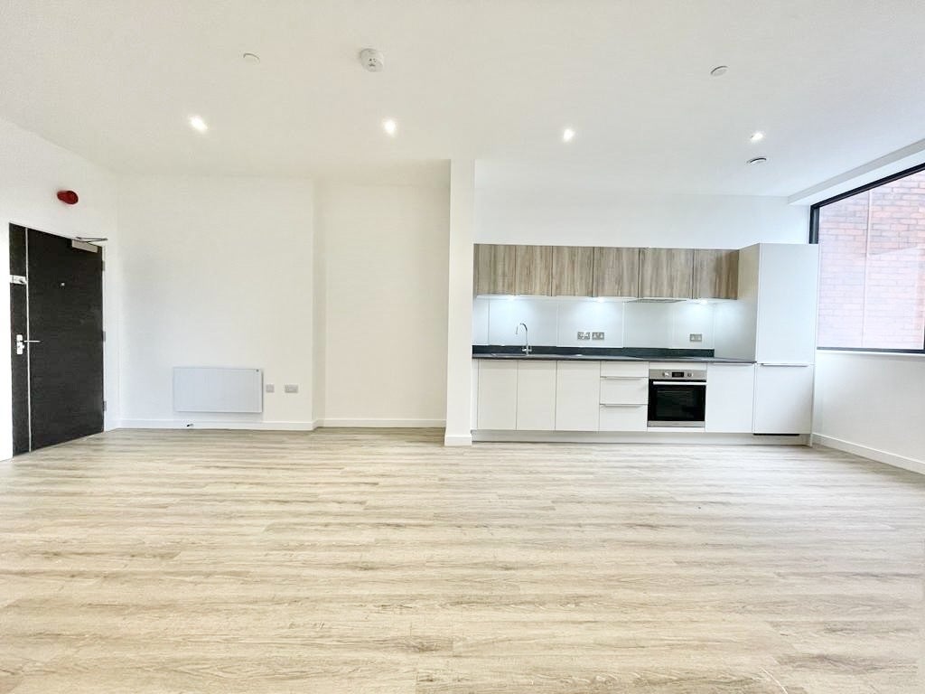 Flat Alençon Link in Basingstoke and Deane