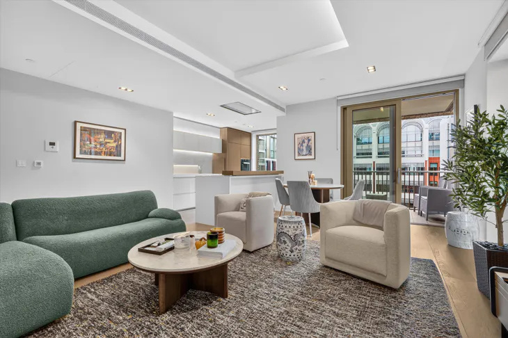 Flat Pearson Square in City of Westminster