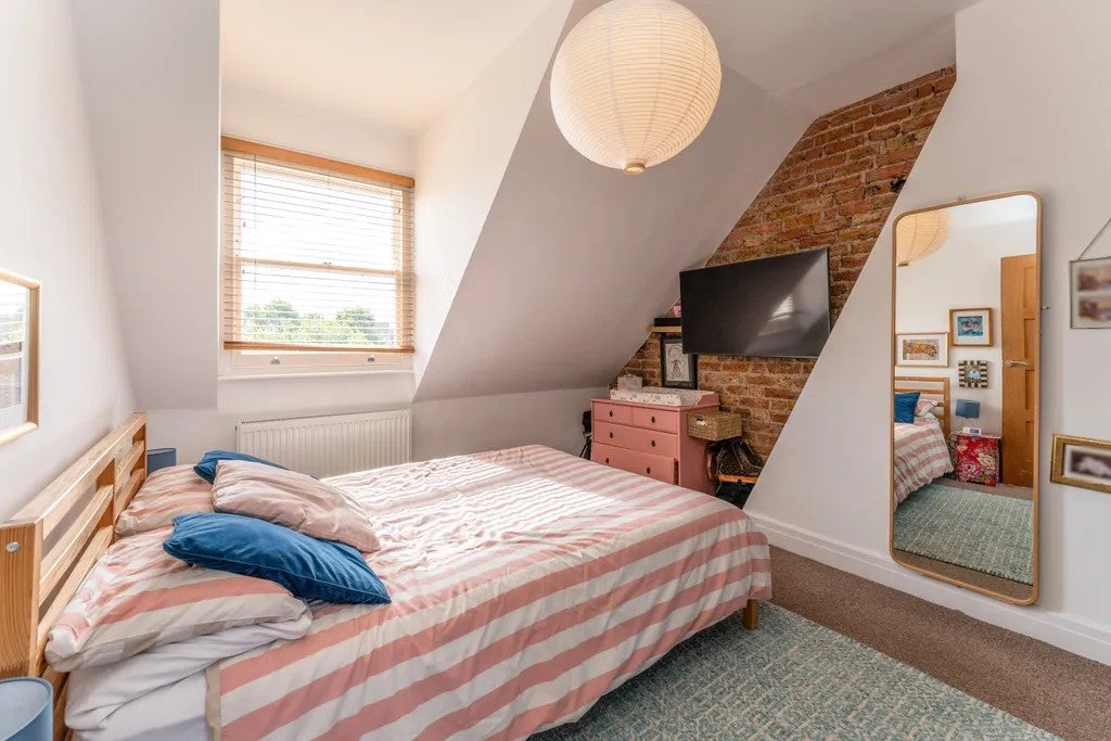 Flat West Bank in Greater London
