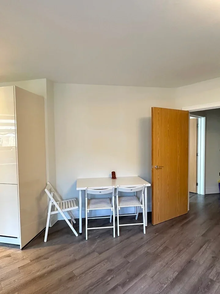 Flat Dalston Lane in Greater London
