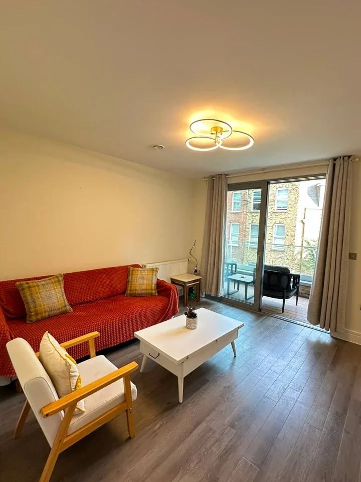 Flat Dalston Lane in Greater London