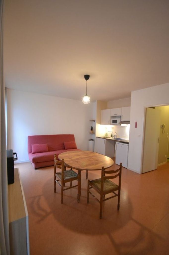 Flat Rue René Viviani in Nantes