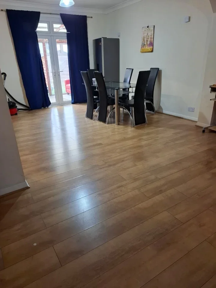 Room Hertford Road in Greater London