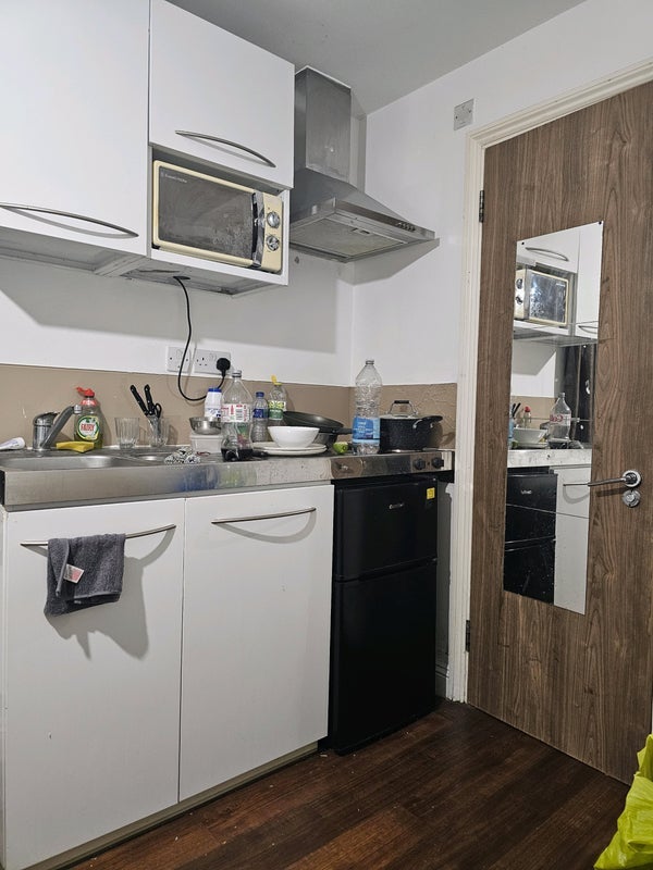 Flat Talgarth Road in Greater London