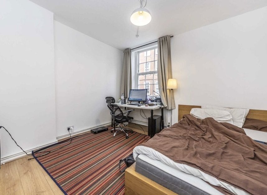 Flat Herbrand Street in London