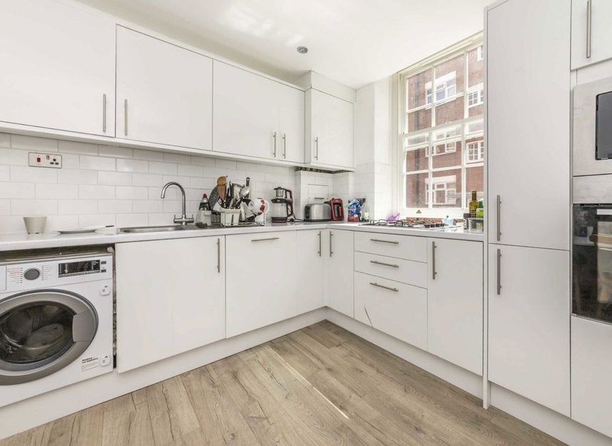 Flat Herbrand Street in London