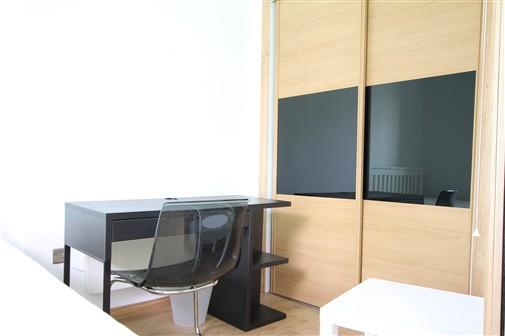 Flat Falconars Court in Newcastle upon Tyne