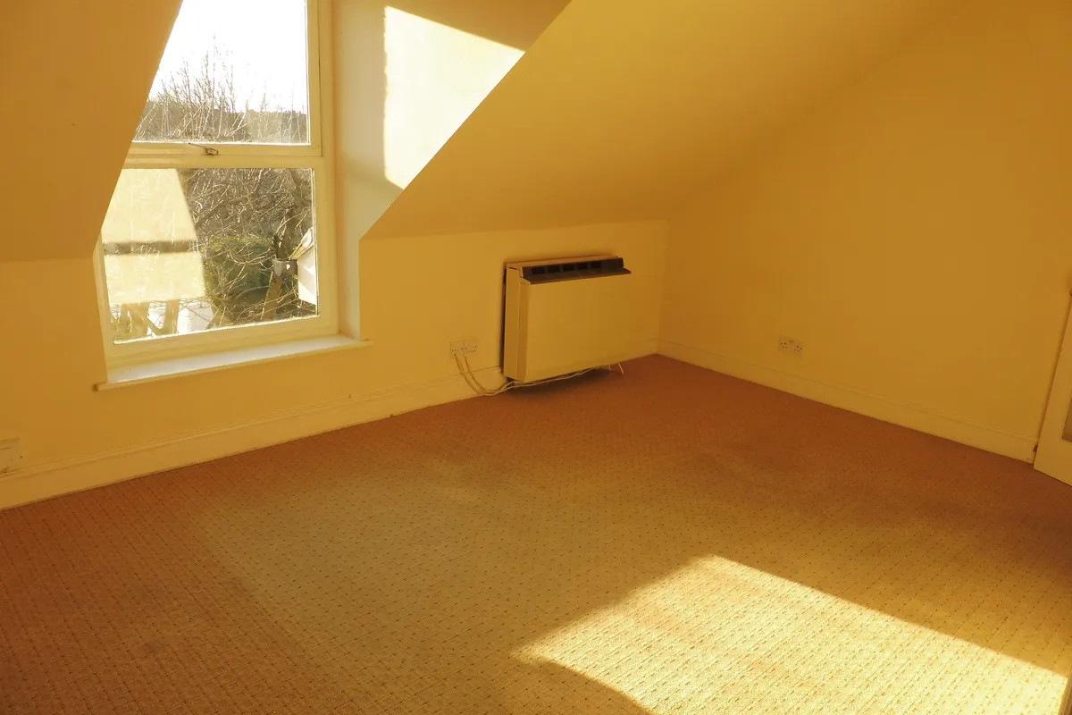 Flat Cameron Road in Greater London