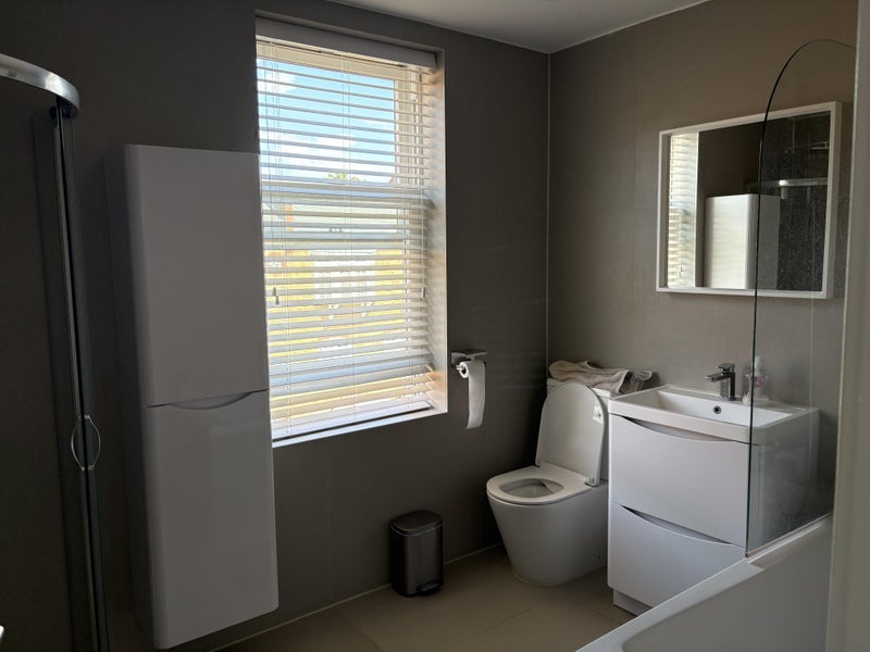 Room West Hampstead Mews in Greater London