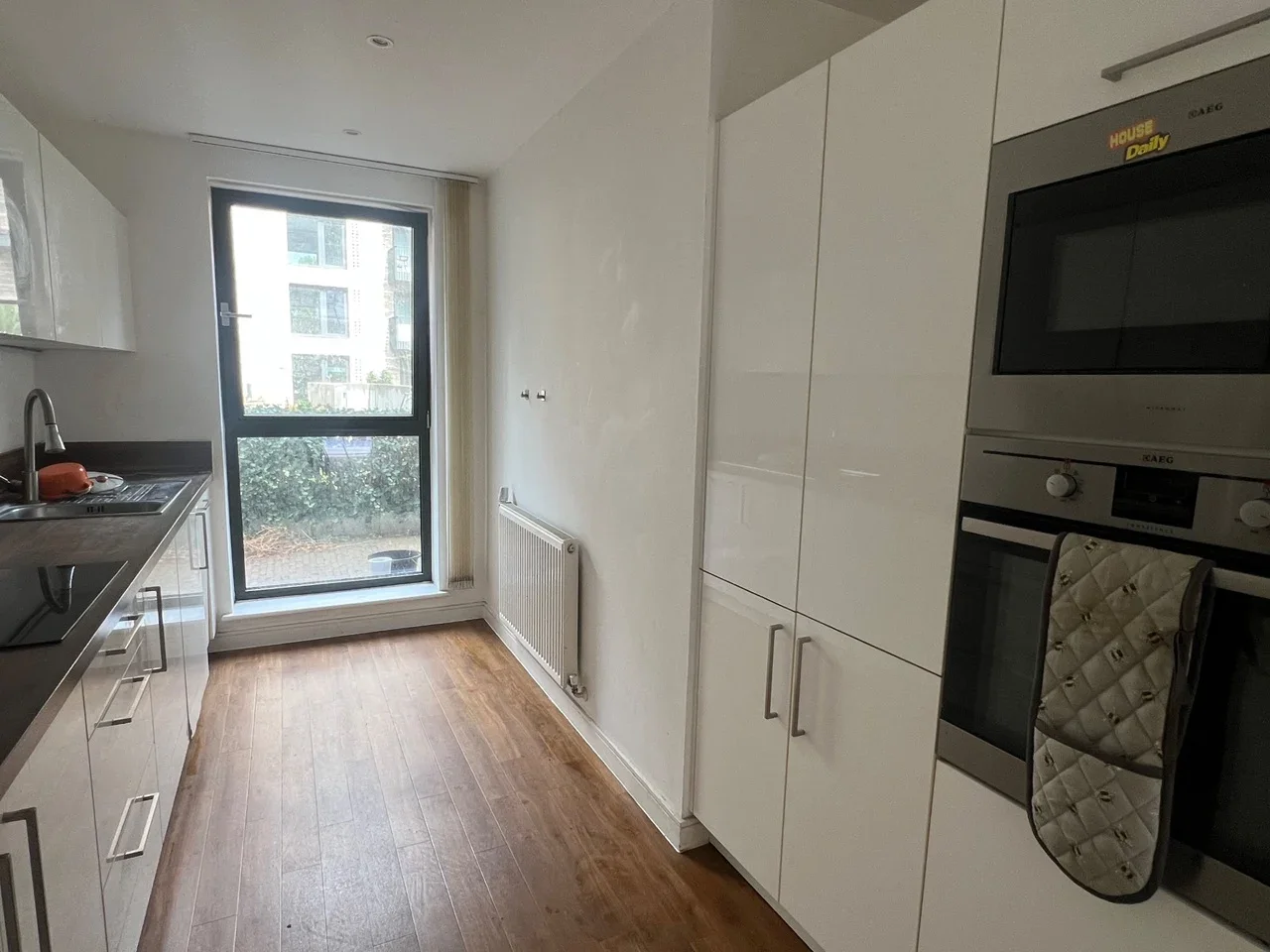 Room Bramwell Way in Greater London