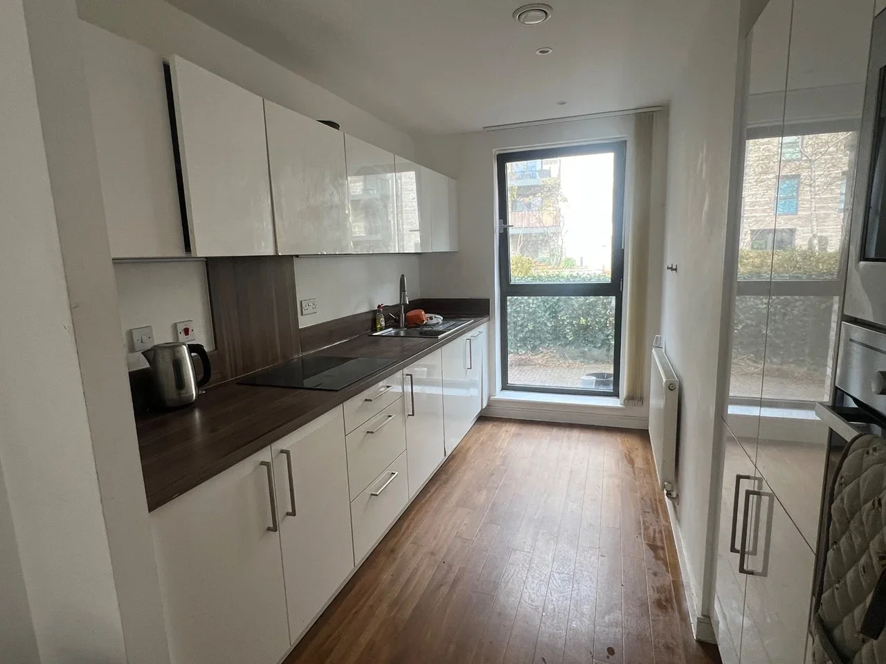 Room Bramwell Way in Greater London
