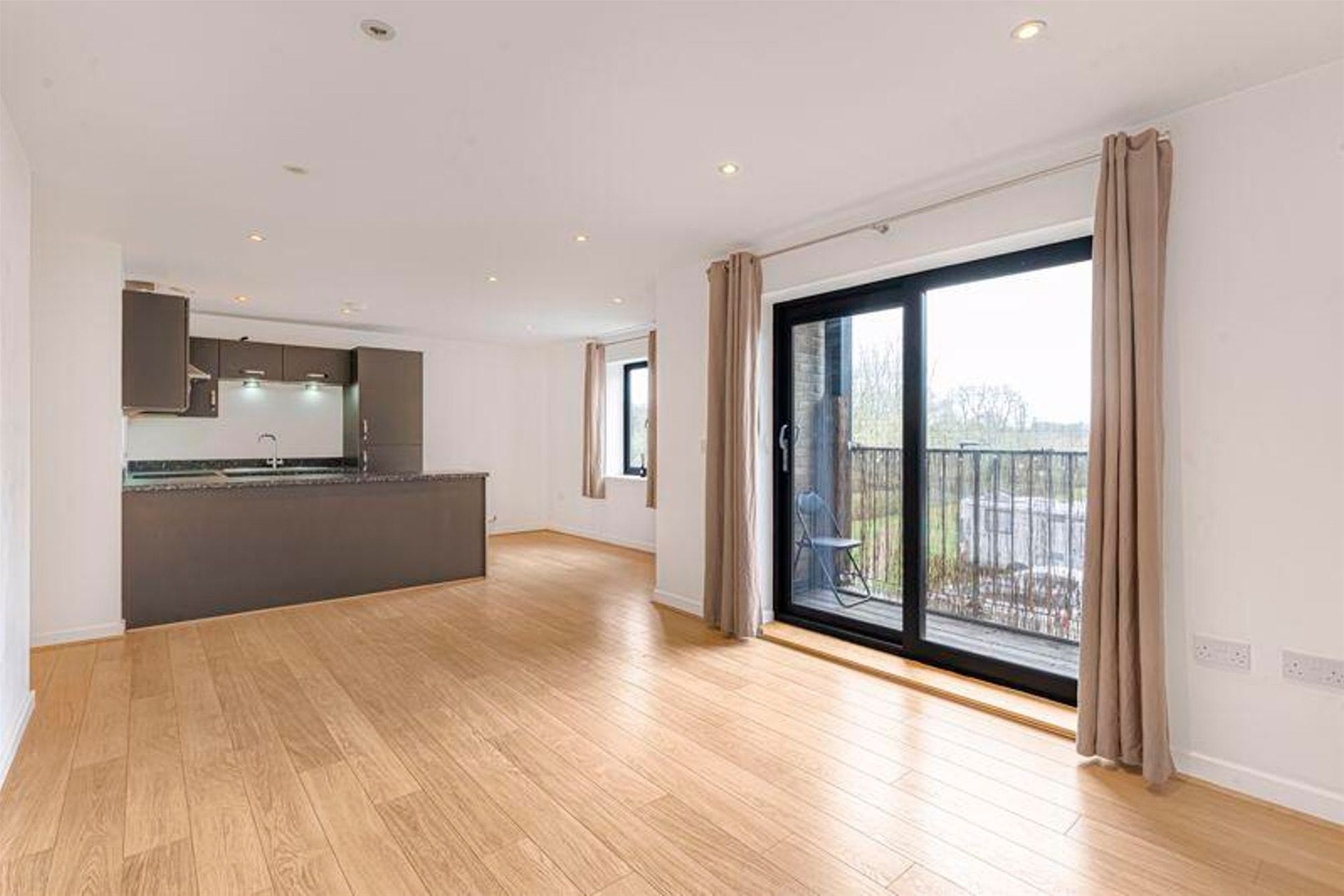 Flat Mill Row in Greater London