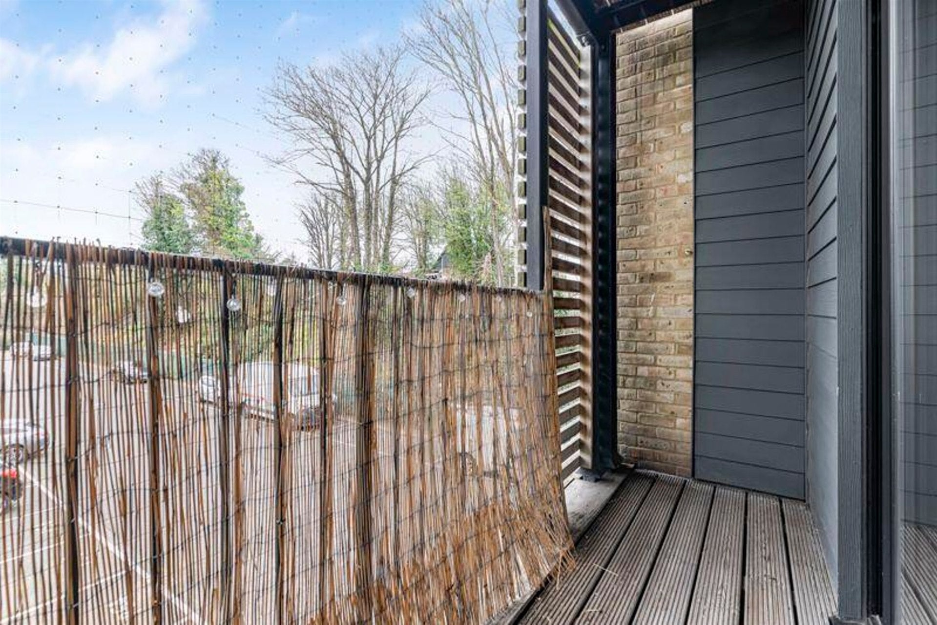 Flat Mill Row in Greater London
