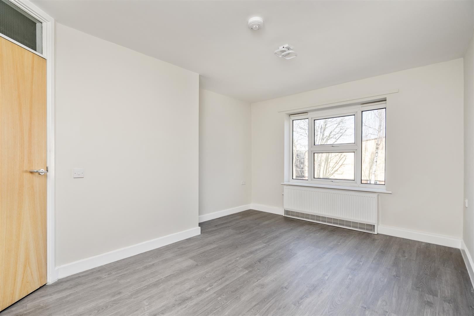 Flat Sedgley Road West in Sandwell