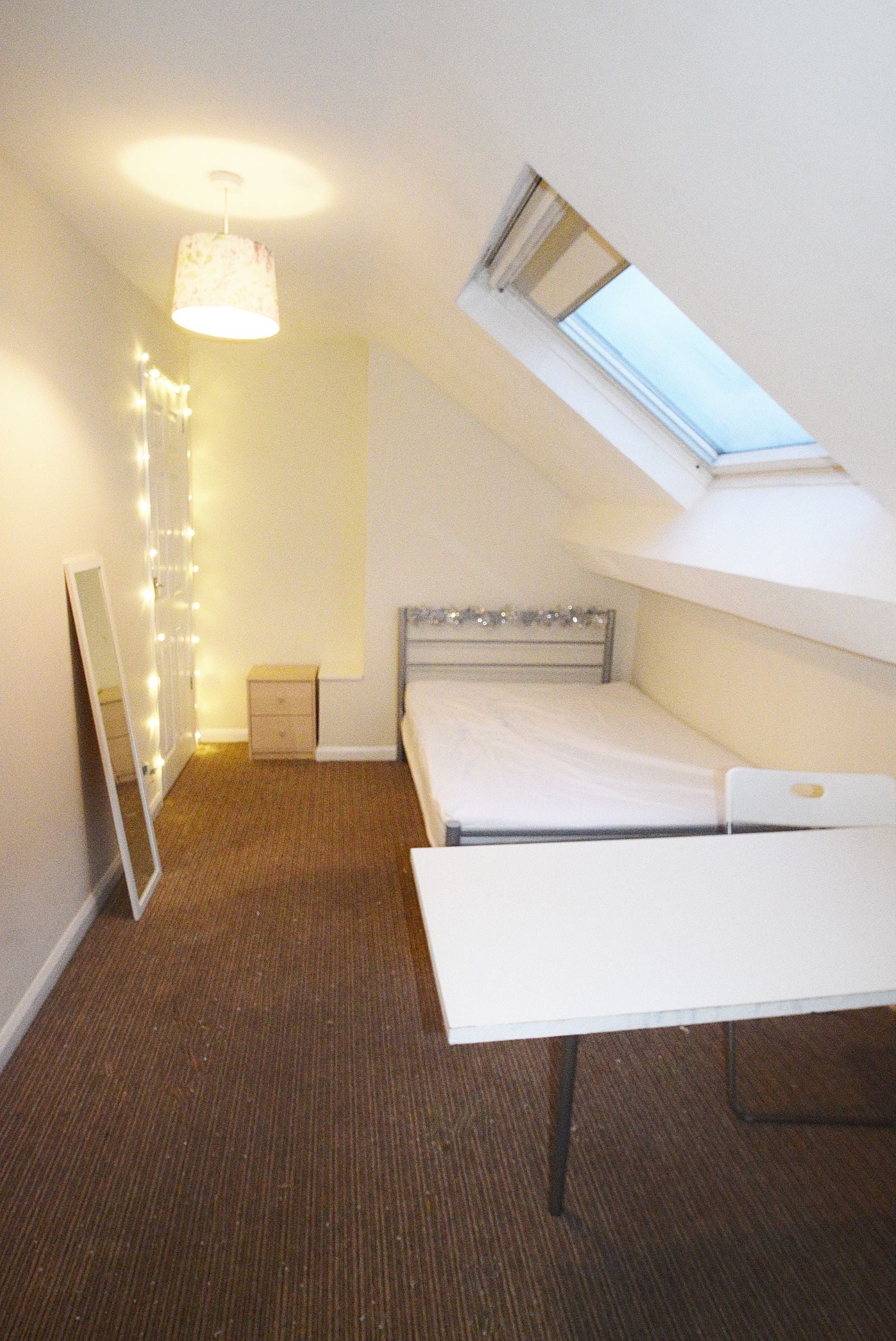 Room Ecclesall Road in Sheffield