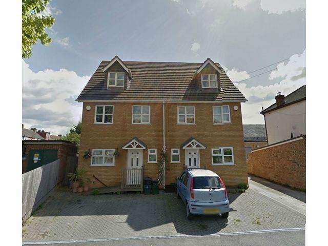 House Durham Road in Greater London
